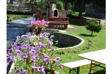 Romania Penzión Moeciu de Sus, Exterior